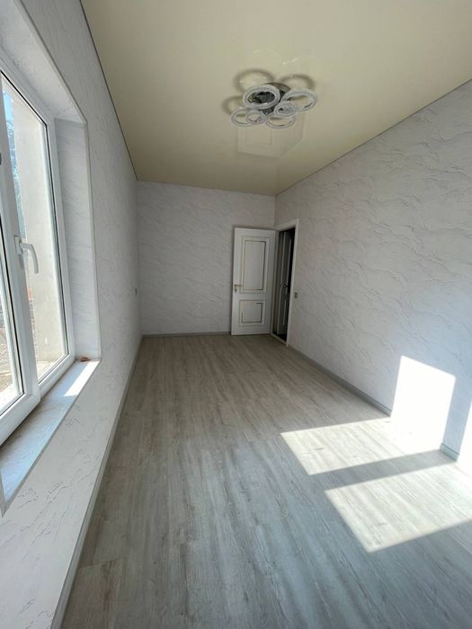 Чиланзар 18 ор-р парламент срочно продаю