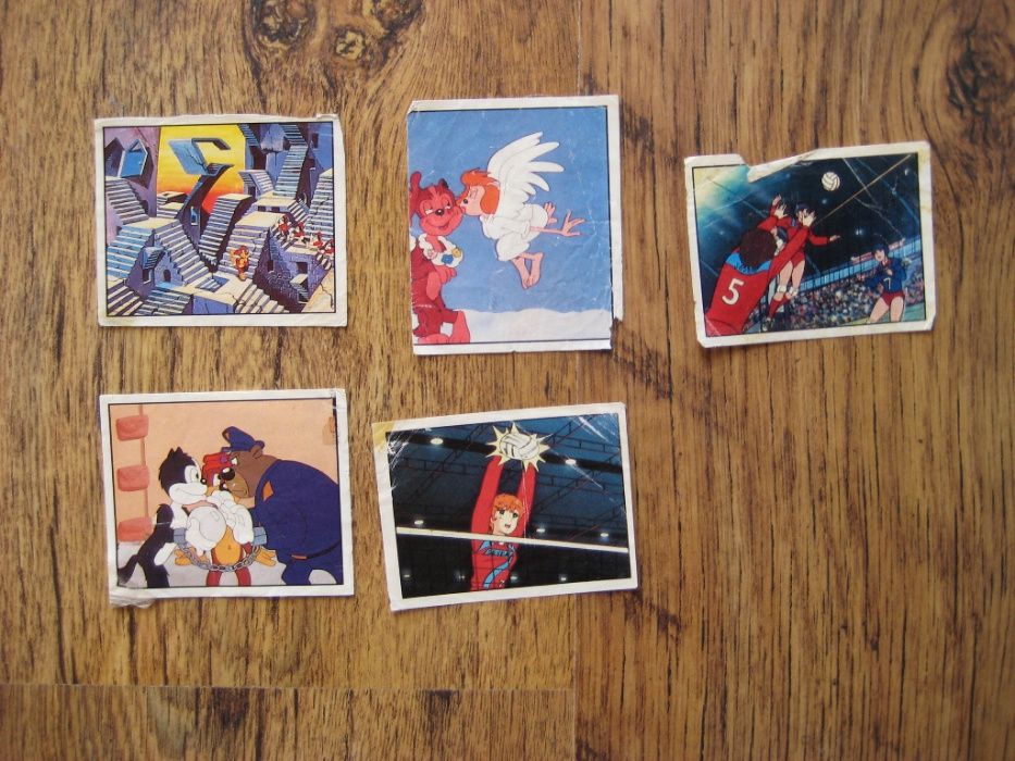 Списания книжки комикси ПИФ PIF притурки стикери и плакати