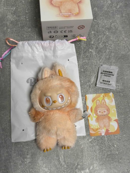 POP MART The Monsters Big Into Energy (Лабубу)