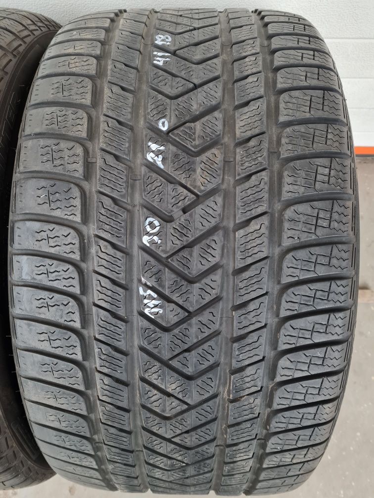 Зимни гуми 2 броя PIRELLI SottoZero3 315 30 R21 дот 4118