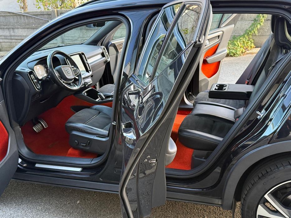 Volvo XC40 R desing Exlusiv