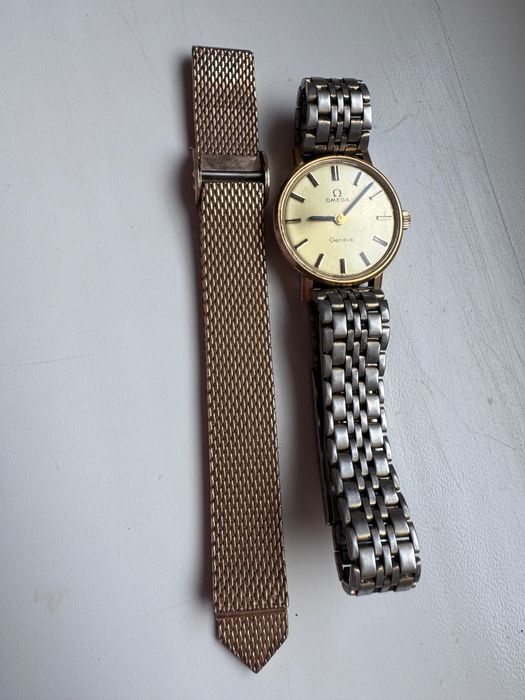 Ceas vintage Omega Geneve anii 70 placat cu aur