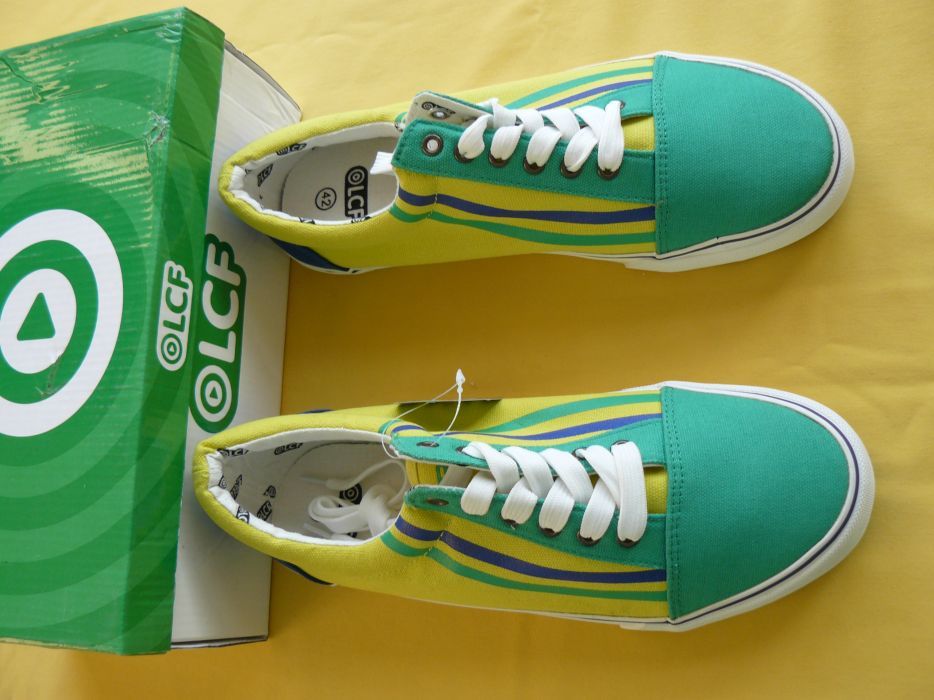 Tenisi Barbati LCF,Noi In Cutie Colors Brasil & Spain,Adusi Din Franta