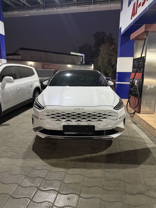 Kia K8 Full yangi holatda