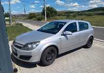 Vând Opel Astra H