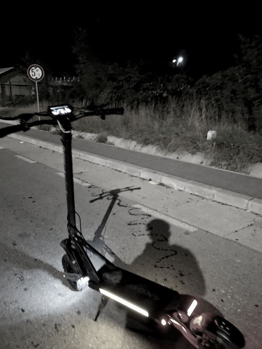 Trotineta Angwatt cs1