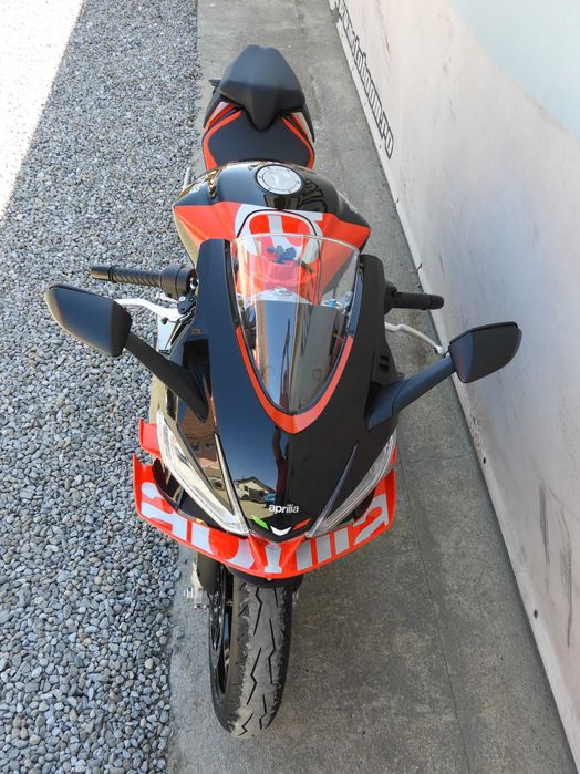 Motocicleta Aprilia RS 660 Factory 2025