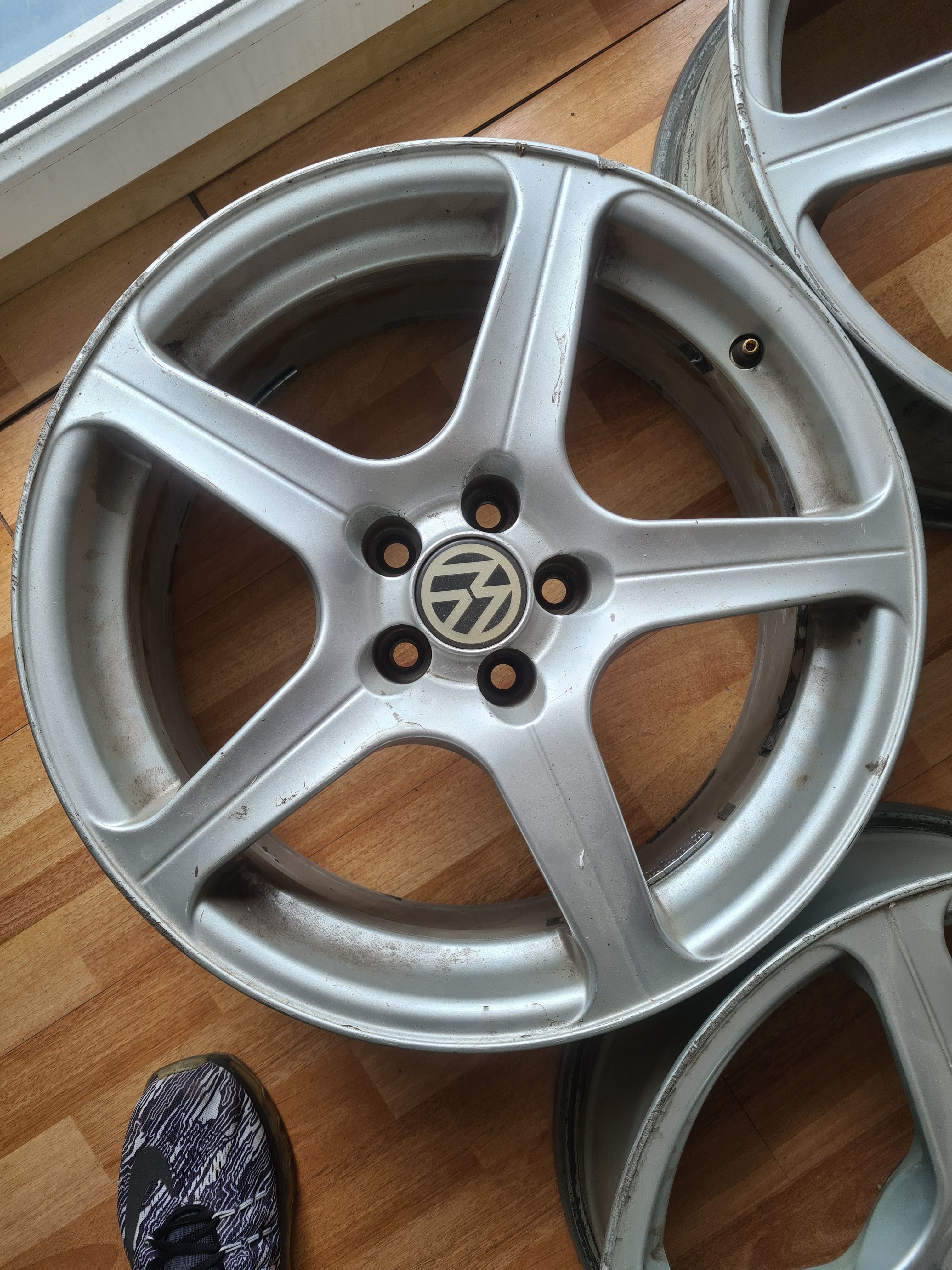 Джанти 5x100, 17 цола, VW Golf, Audi A3, Seat Leon
