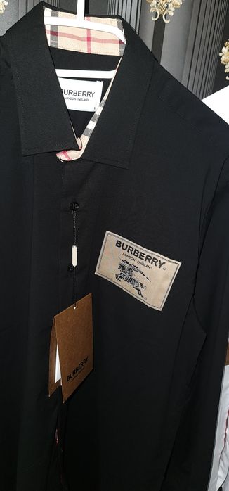 Camasa Burberry  // Amiri  evenimente