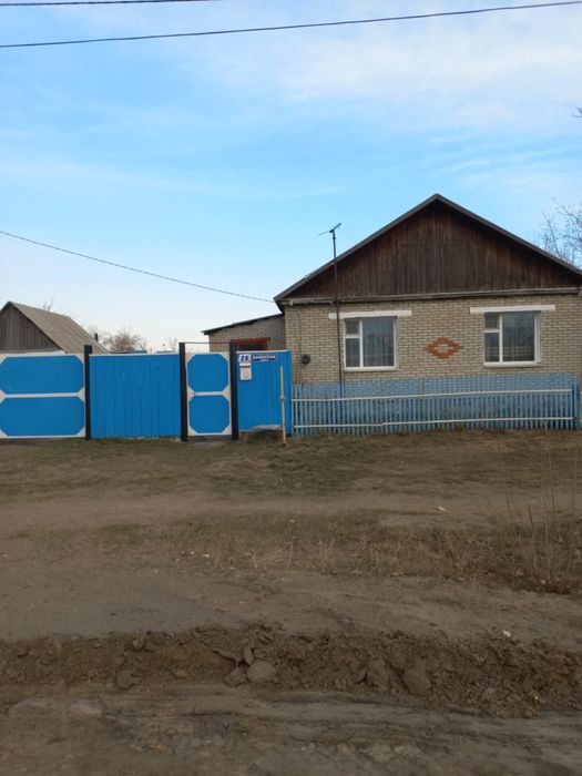 Продам дом с газовым отоплением в Аулиеколе