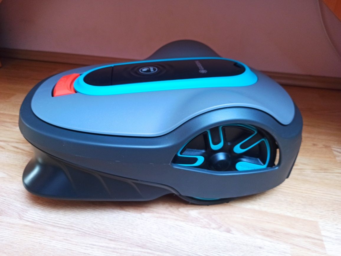 Gardena Smart Sileno City 500, robot tuns gazon. (NOU)
Înălțim