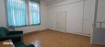 Spatiu birouri la casa, semicentral, 70 mp