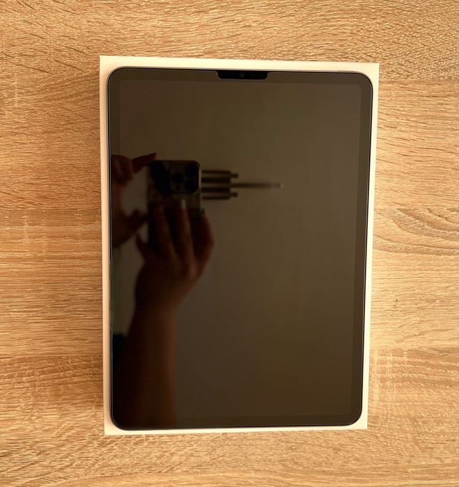 iPad Pro 11" (4th Gen, 2022, M2, 256GB, Wi-Fi)