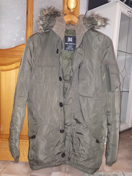 Продам куртку зима 35000