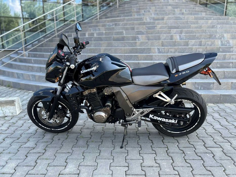 Kawasaki Z750 ~ Garatie ~ Rate ~