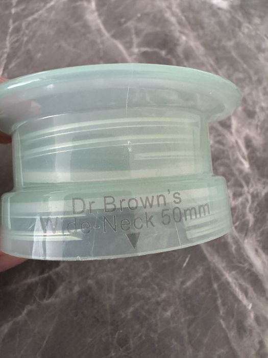 Încălzitor portabil biberoane Momcozy MW03