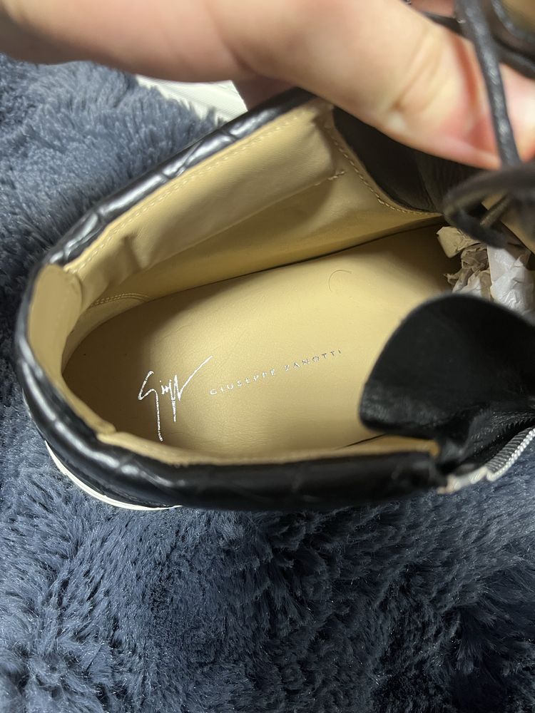 Giuseppe Zanotti