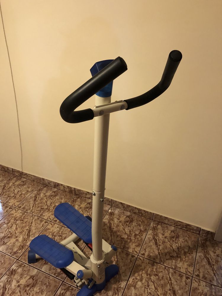 Aparat fitness fesieri