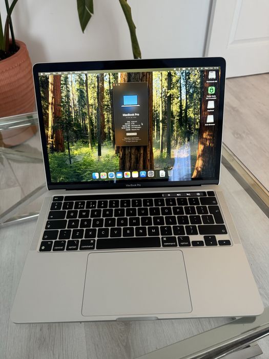 Macbook pro M1 13 inch touchbar