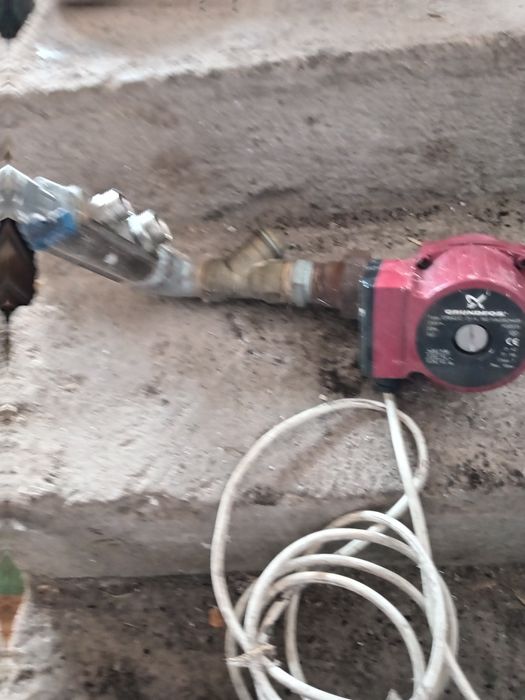 Котел на дърва и въглища + помпа