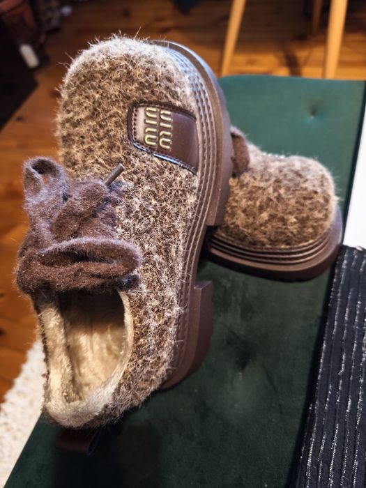 Чисто нови зимни сникърси