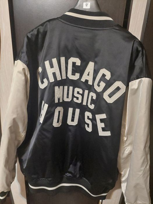 Geaca nou marimea xl