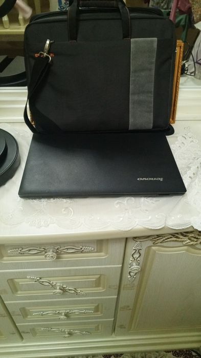 Продается ноутбук LENOVO