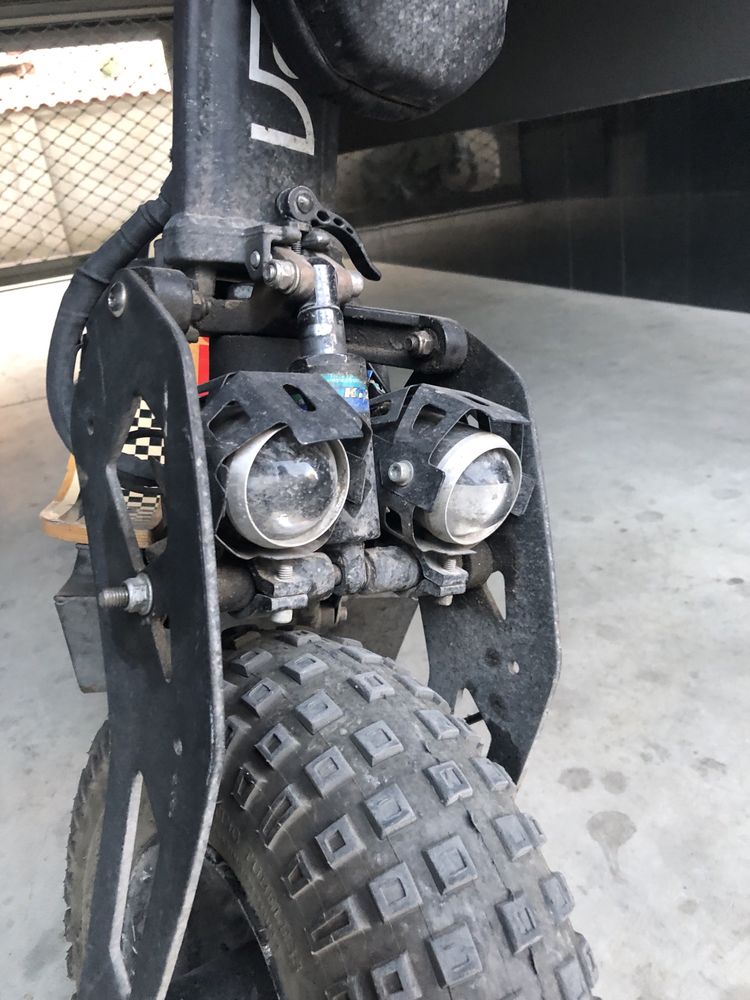 Електрическа тротинетка Velocifero MAD 1600w