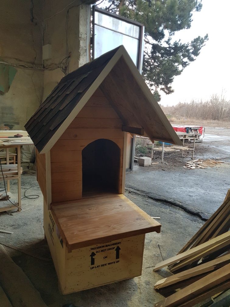 Дървена Къщичка за куче