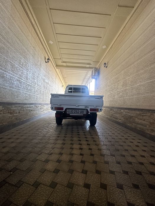 Labo sotiladi 2025 yil tozza