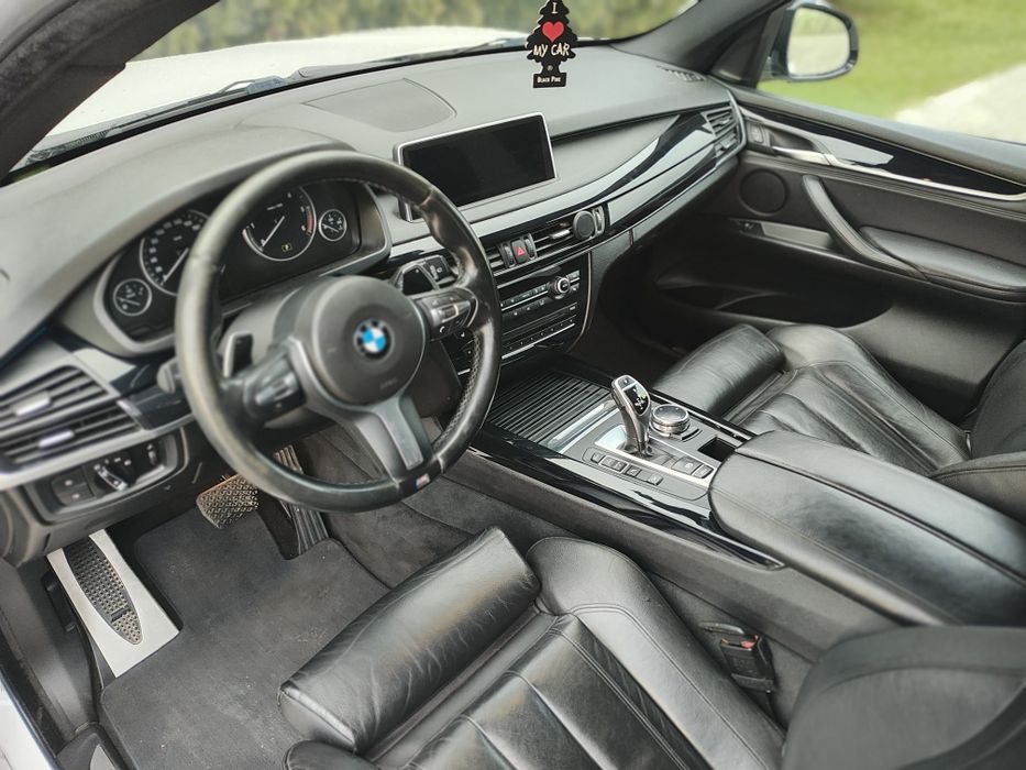 BMW X5/2014/3.0d/X drive/258cp
