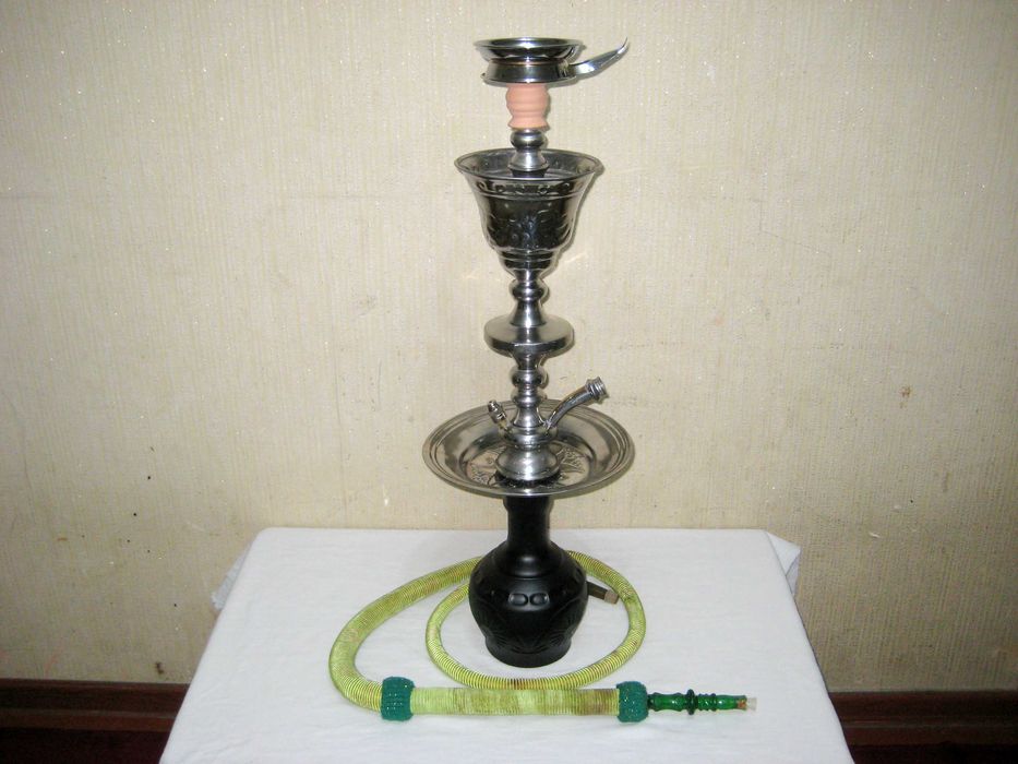 Катта хашаматли аппарат хамма тупламда бут бутун яхши холатда!