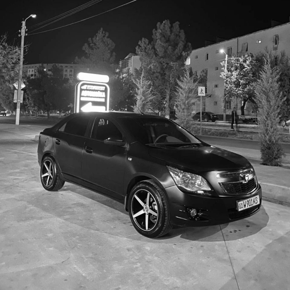 Vossen diska sotiladi