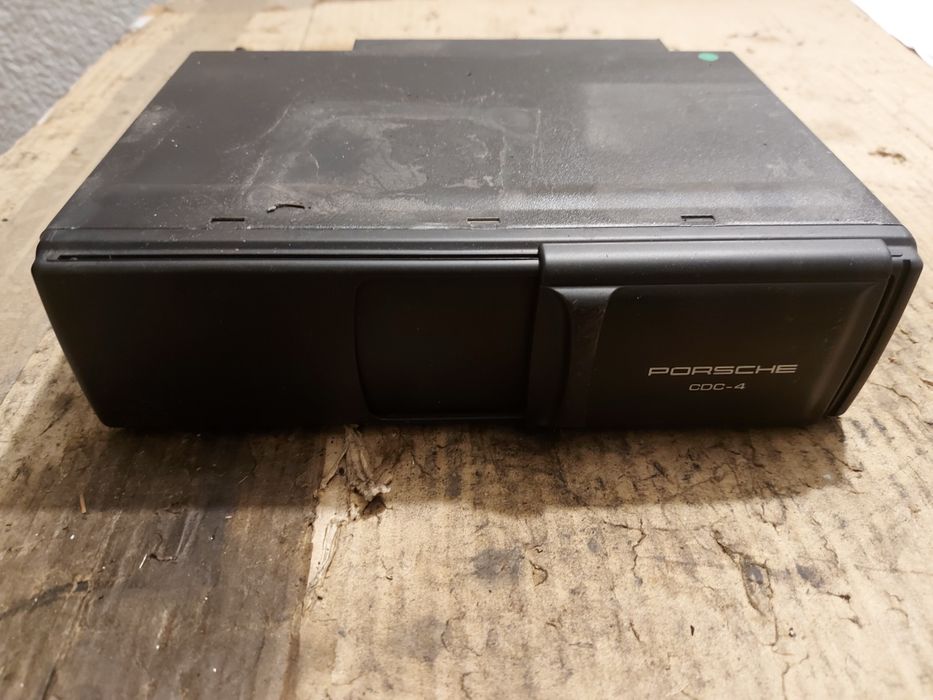 Чейнджър Порше Кайен / CD changer Porsche Cayenne 955