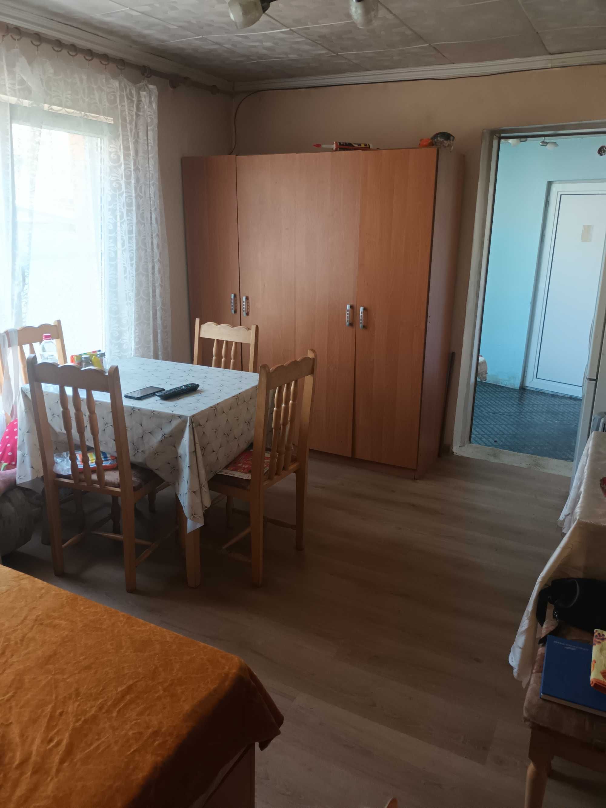 Продавам къща в Русе