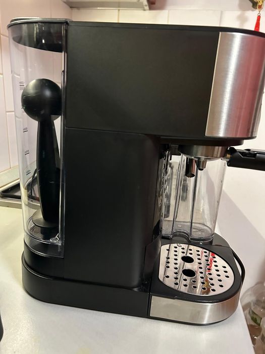 Espressor cu pârghie Silvercrest SEMM 1470 A2.