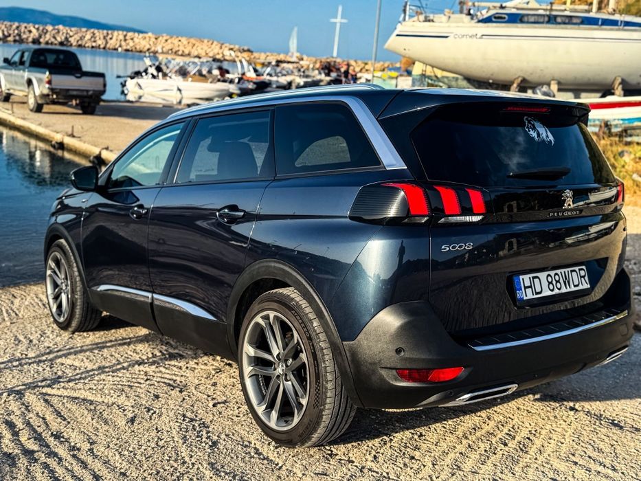 Peugeot 5008 Allure L.E.D