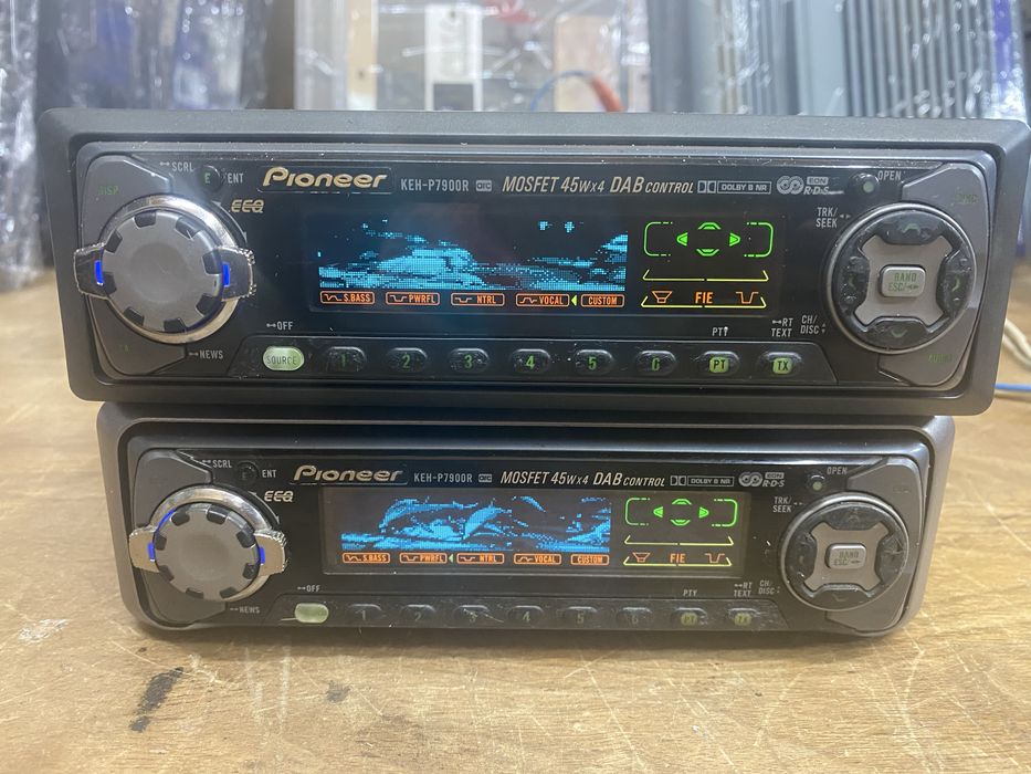 Player auto Pioneer KEH P 7900R Mosfet,animatii delfini,old school