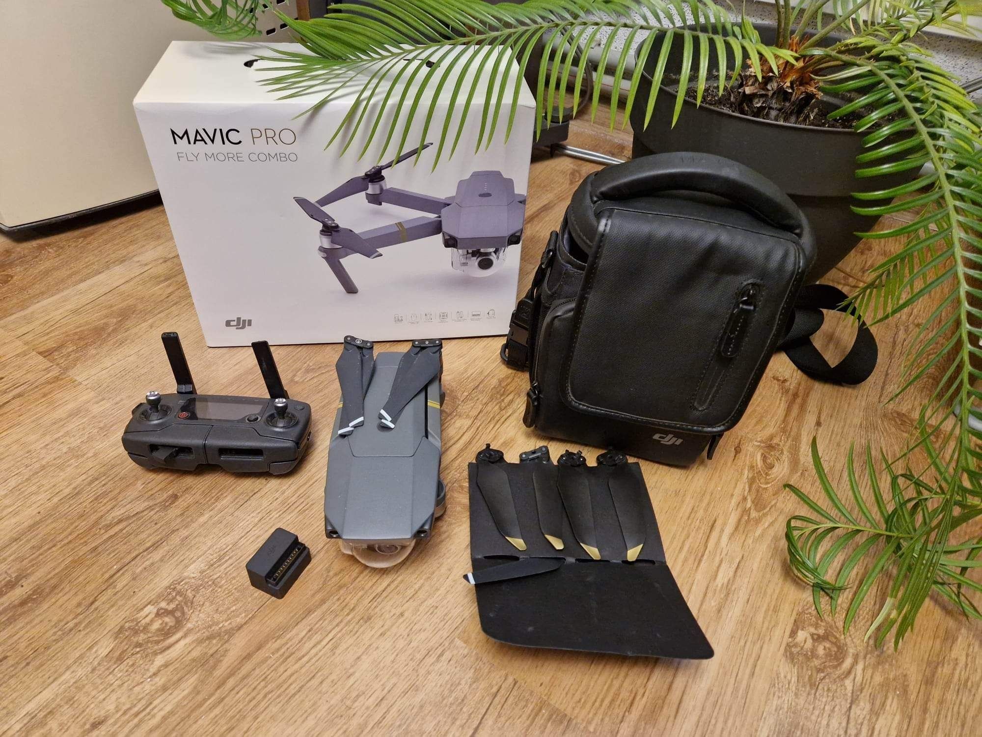 Дрон MAVIC PRO Combo Dji