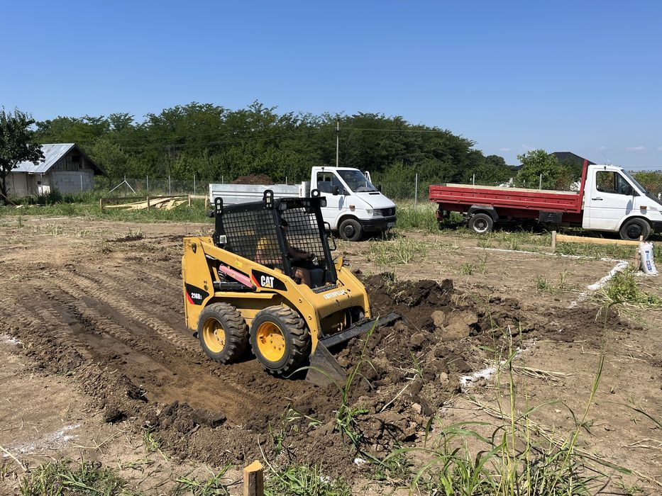 Inchiriez buldoexcavator