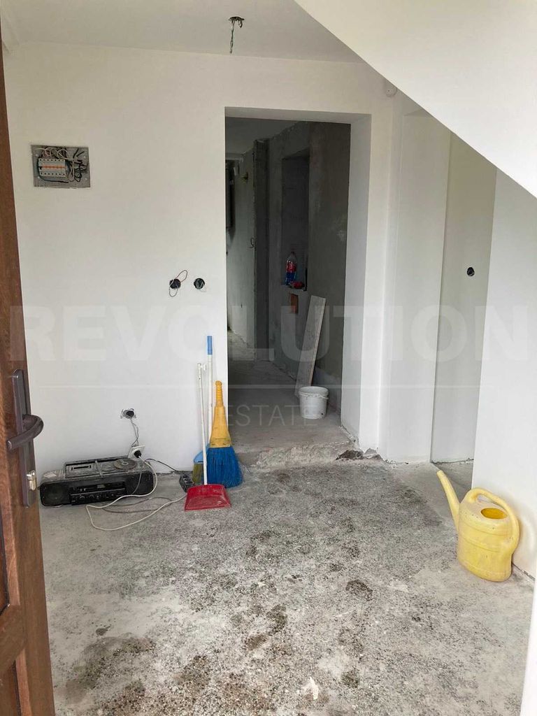 Продава се Къща в с. Гайтанево, Област София-област - 210 кв.м за 848 €/кв.м - Снимка #12