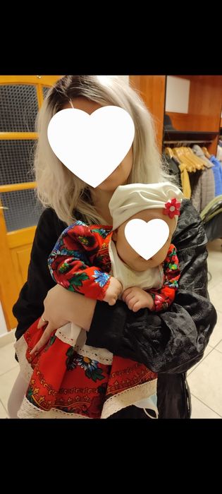 Rochita bebe botez/ocazie cu motive tradiționale