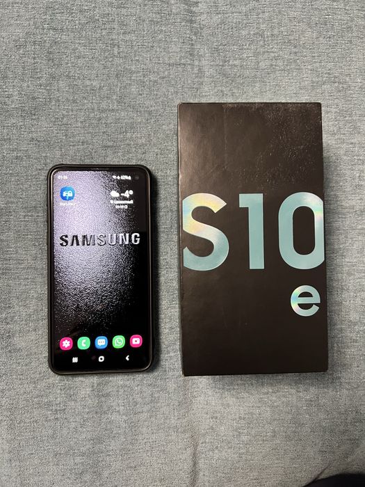 Самсунг C10E Samsung S10E