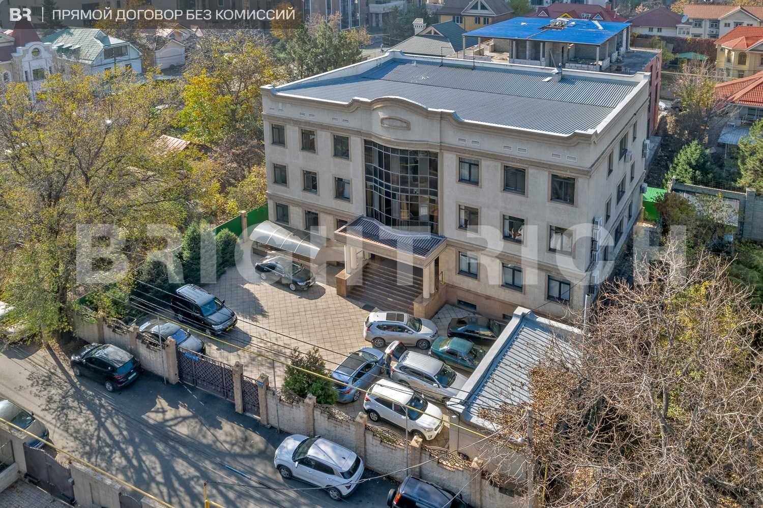 Аренда офиса 1700м², отдельно стоящее здание в центре города