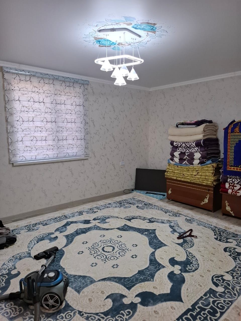 Үй сатылады торг бар