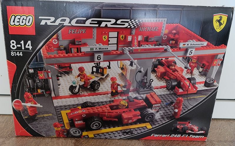 Lego 8144 F1 Team Schumacher Edition