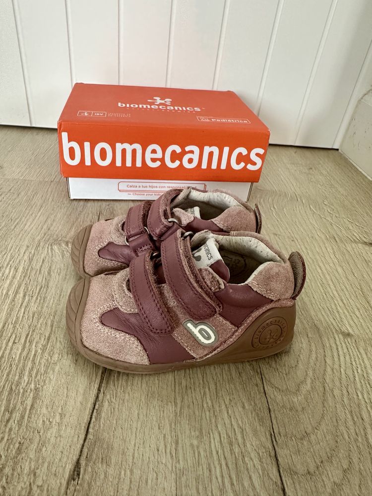 Обувки Biomecanics