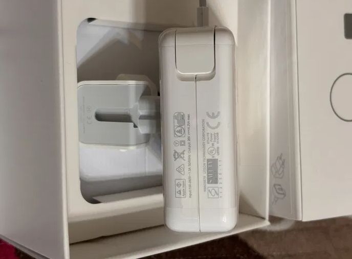 . отApple зарядка для MacBook - блок питания на макбук