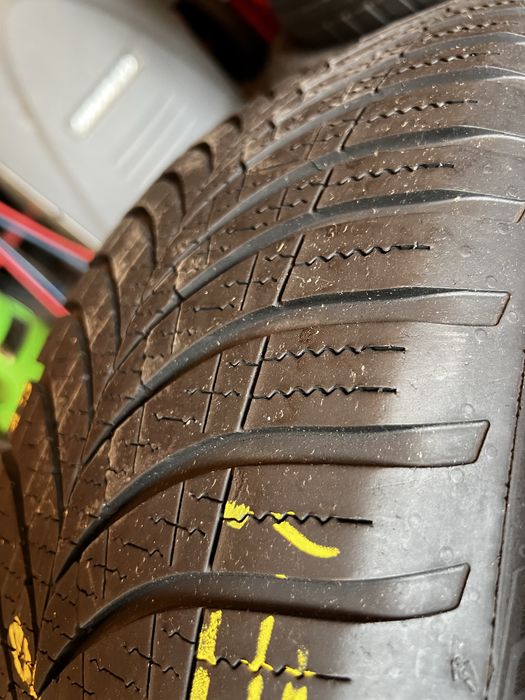 235 55 19 goodyear all season dot 2021