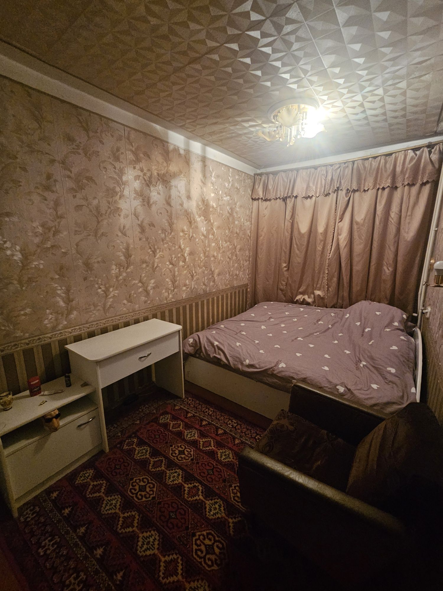 Продаётся своя 4 ком квартира